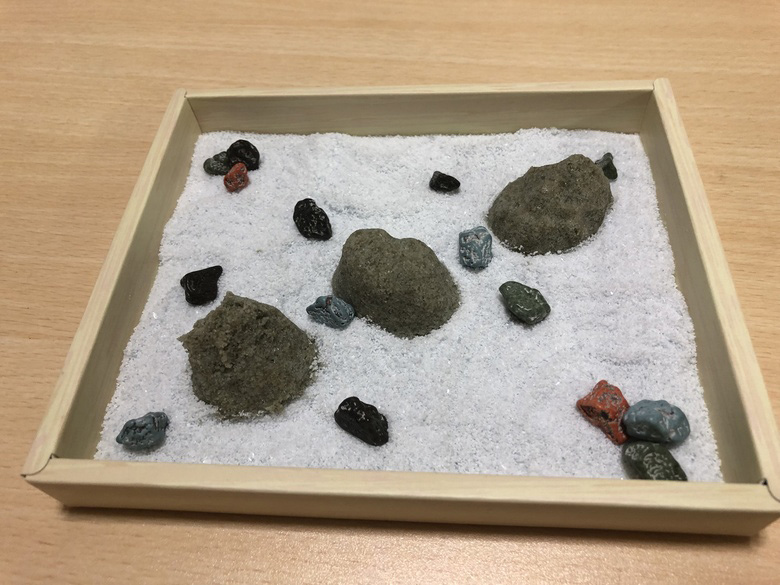 おかしでつくる枯山水　完成形