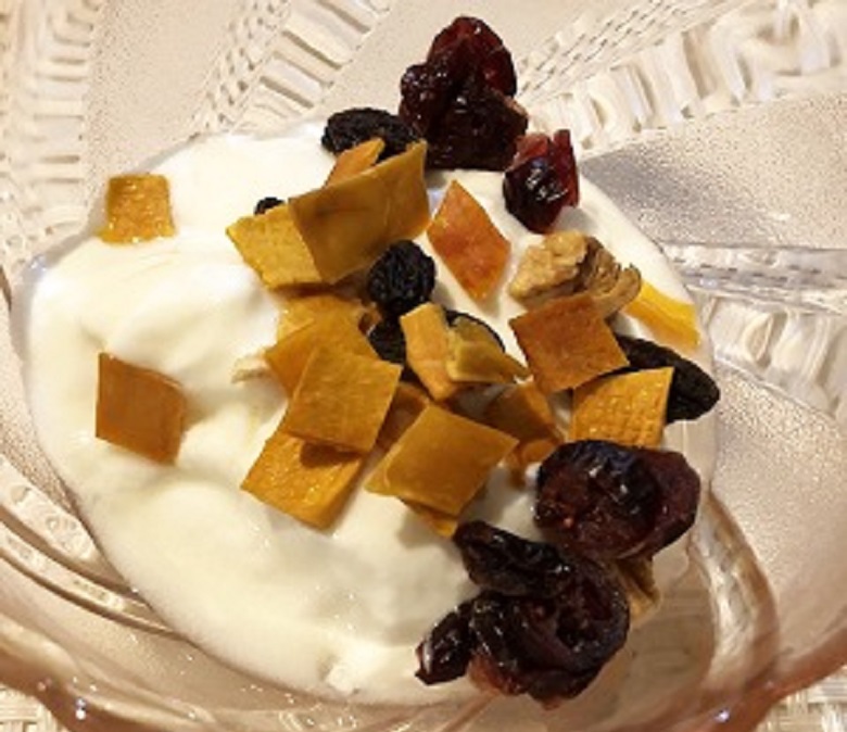 ドライフルーツヨーグルト