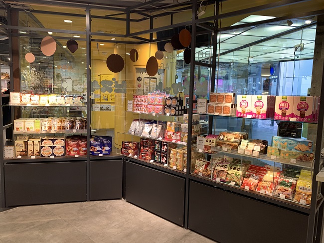 ビスケットマーケット棚