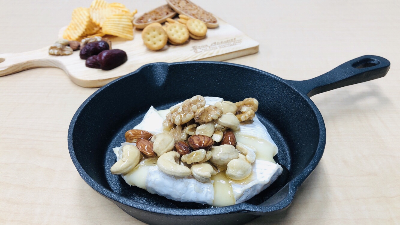 ハニーナッツカマンベール